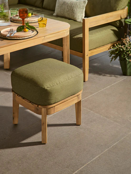 Garden Dining Set 02