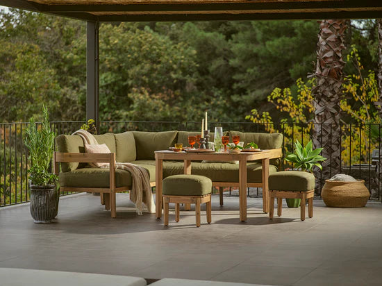 Garden Dining Set 02