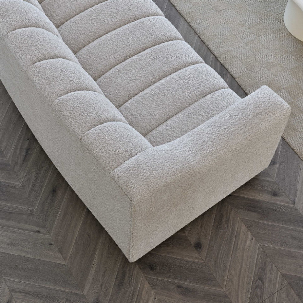 Astoria 3 Seat Boucle